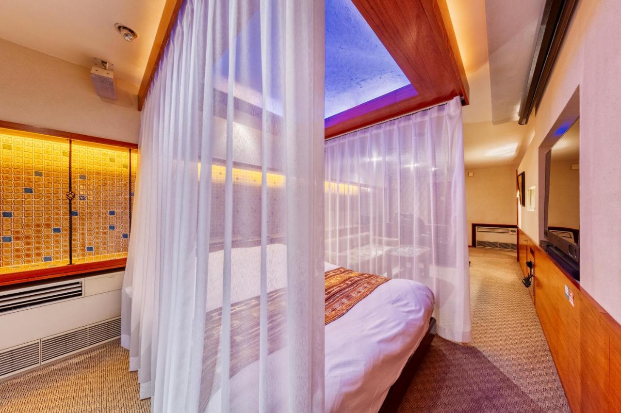 Hotel Lotus Chiba -Adult Only Yachiyo Экстерьер фото