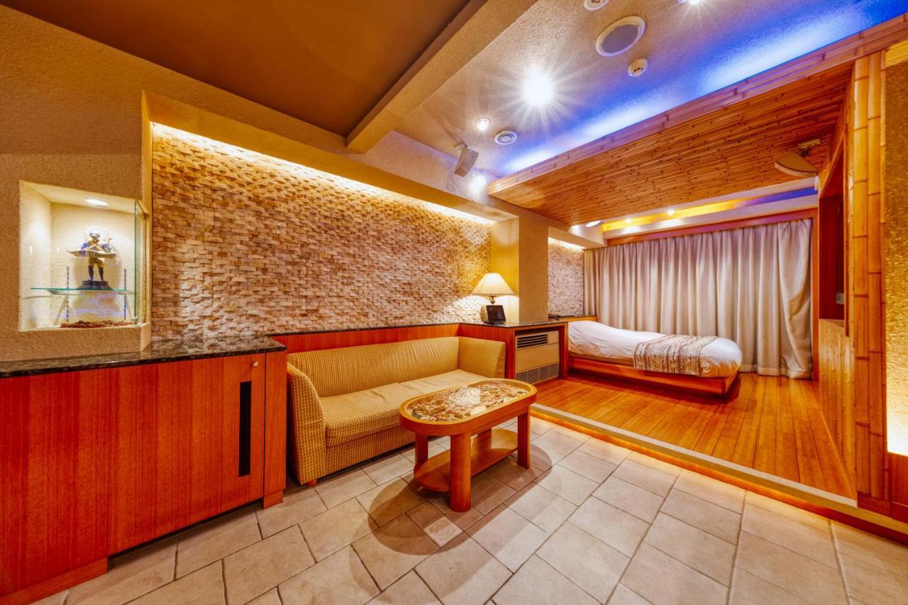 Hotel Lotus Chiba -Adult Only Yachiyo Экстерьер фото